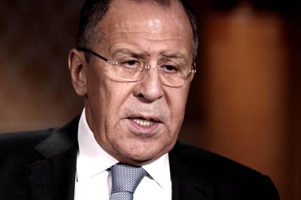 Sergey Lavrov..“ Die US Koalition bekämpfte mal mehr , mal weniger aktiv die ISIS ,jedoch verschonten von Anfang an JABBHAT AL&nbsp;NUSRA..!