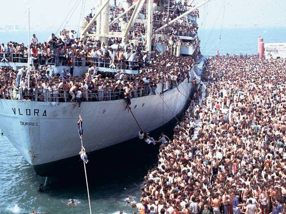 Spanien: Hunderte Flüchtlinge stürmen über die Grenze bei&nbsp;Ceuta.