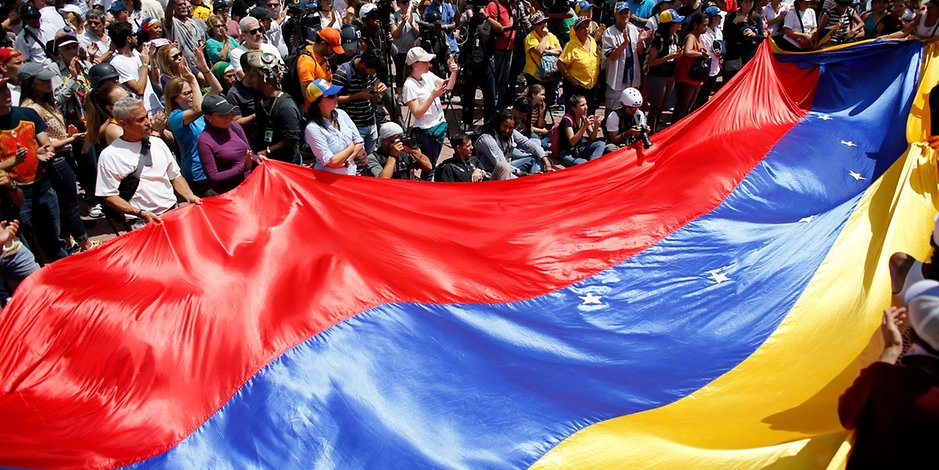 Venezuela marschiert gegen&nbsp;Trump
