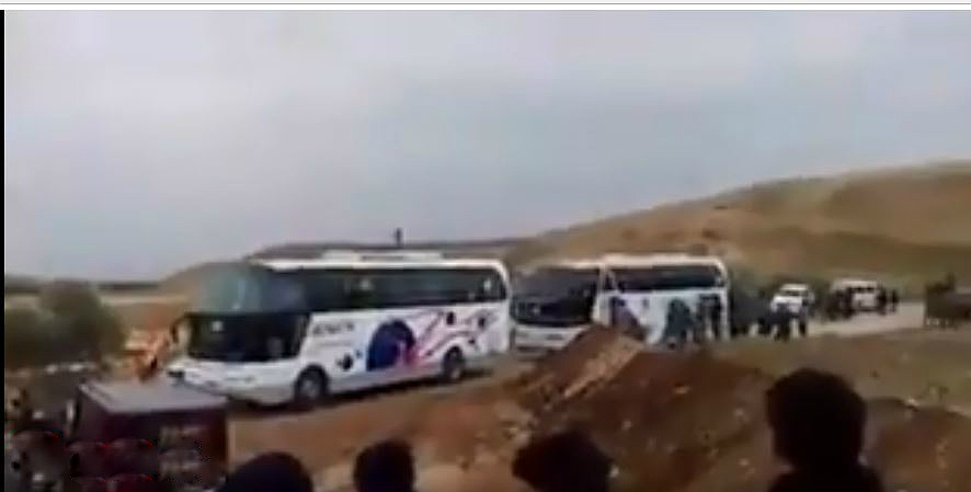 Video/Fotos: Hayat Tahrir al Sham beginnt Rückzug aus&nbsp;West-Ghouta