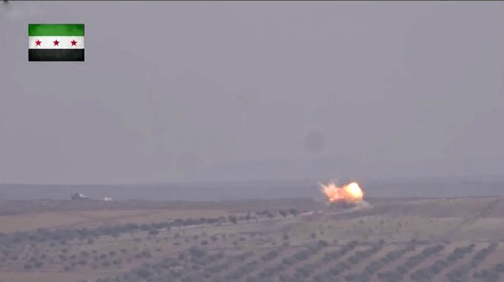 Video: Terroristen der Freien Syrischen Armee (FSA) schalten SAA-Panzer mit ATGM&nbsp;aus