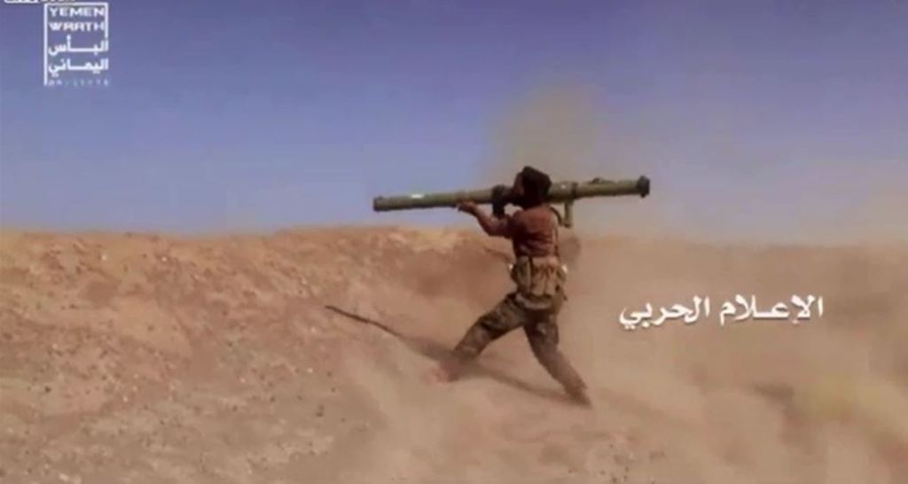 Video: Houthi Rebellen stecken Konvoi der Saudi-Koalition in&nbsp;Brand