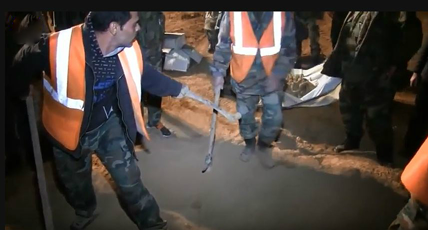 10 000 Leichen quer durch Raqqa in Massengräbern verscharrt- Syrischer&nbsp;Beamter