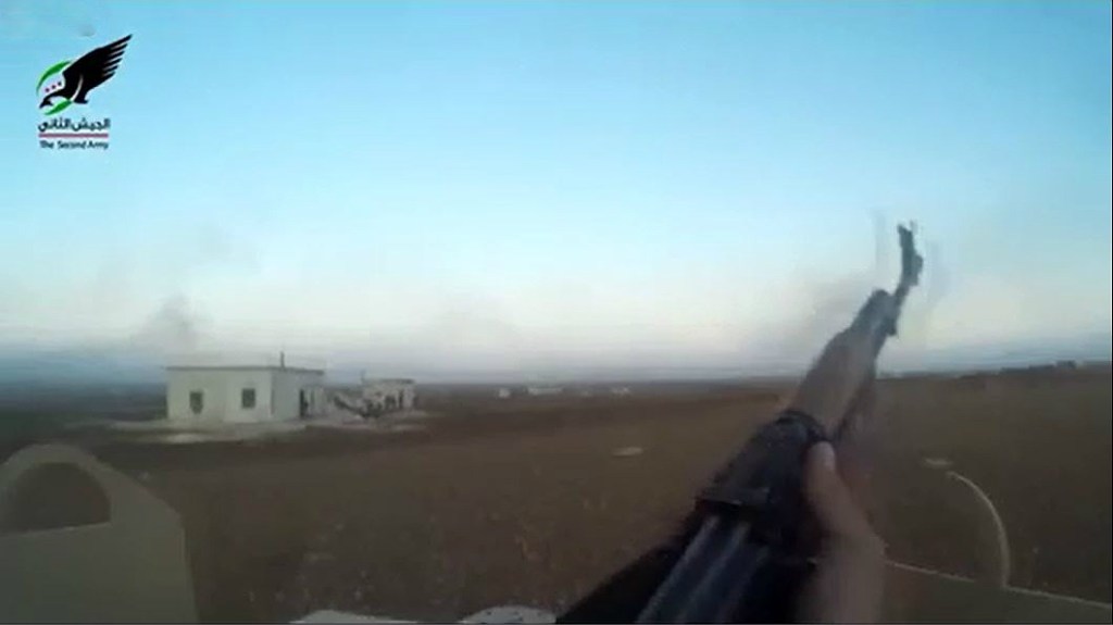 Video: FSA-Terroristen eröffnen das Feuer auf fliehende Syrische&nbsp;Soldaten