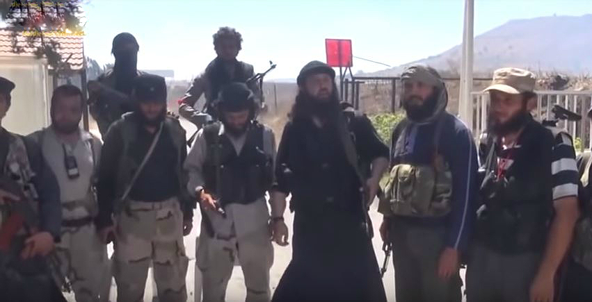 Fotos/Video: Al-Qaida Terroristen wurden von Israel mit Nahrung&nbsp;beliefert