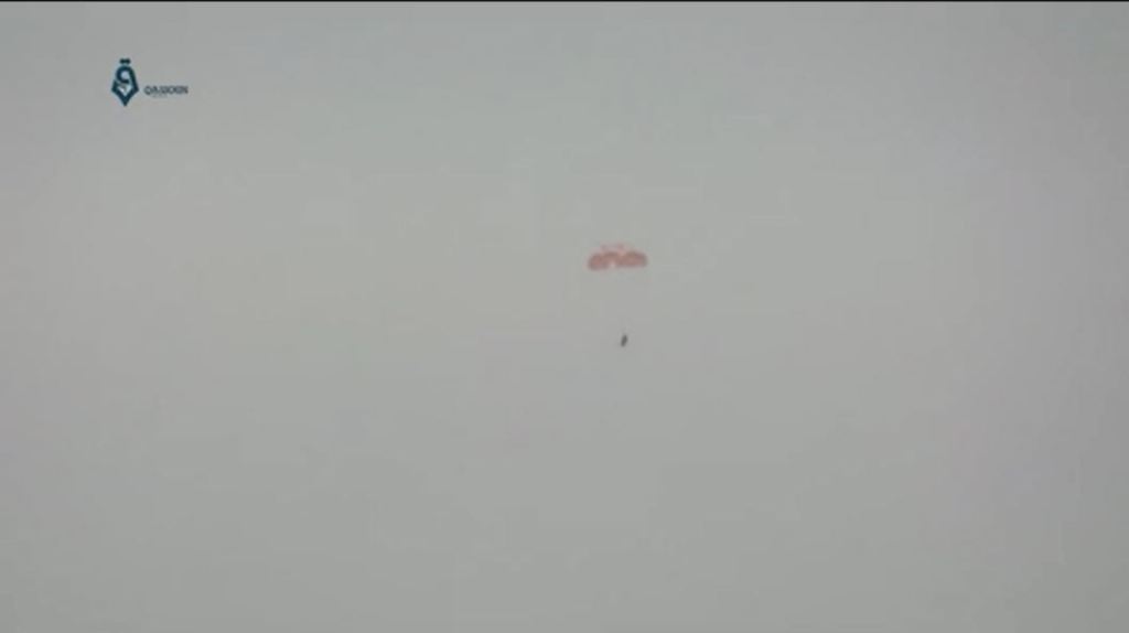 Videos: Terroristen fangen Russischen Kampfjet über Idlib ab, und exekutieren Piloten- Al-Qaida bekennt sich zu dem&nbsp;Abschuss