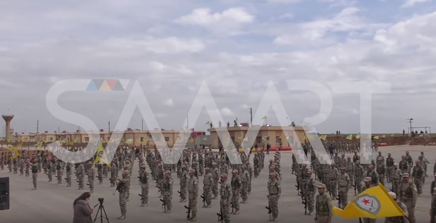 Video: Graduierung von 3500 SDF Kämpfern in der Provinz vom Syrischen&nbsp;Hasakah