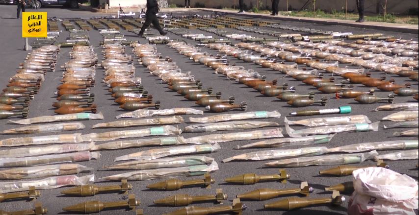 Video: Syrische Armee beschlagnahmt Waffenarsenal das für Terroristen in Ost-Ghouta bestimmt&nbsp;war