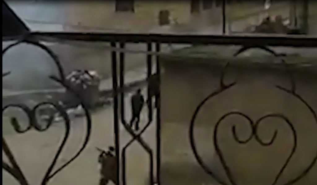 Video: Gefechte zwischen Al-Qaida affiliierten Terroristen-Gruppierungen in&nbsp;Idlib