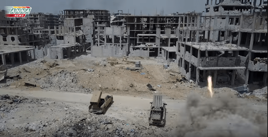 Video: ANNA-News begleitet die syrische Armee bei ihrem Vormarsch gegen die ISIS in Süd-Damaskus.&nbsp;Sehenswert!